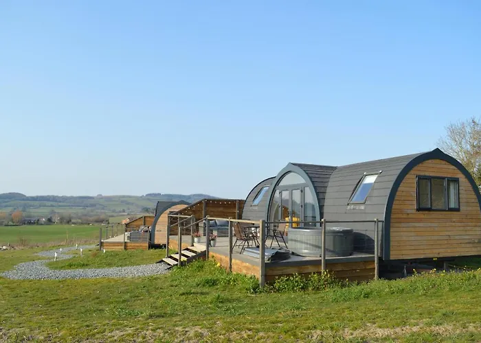 Saddle Hill Lodge